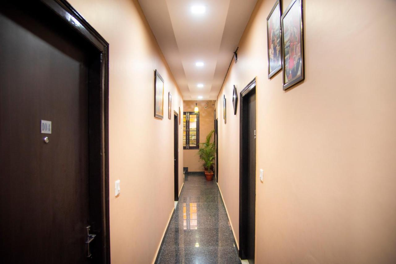 Udee'S Homestay Agra  Ngoại thất bức ảnh